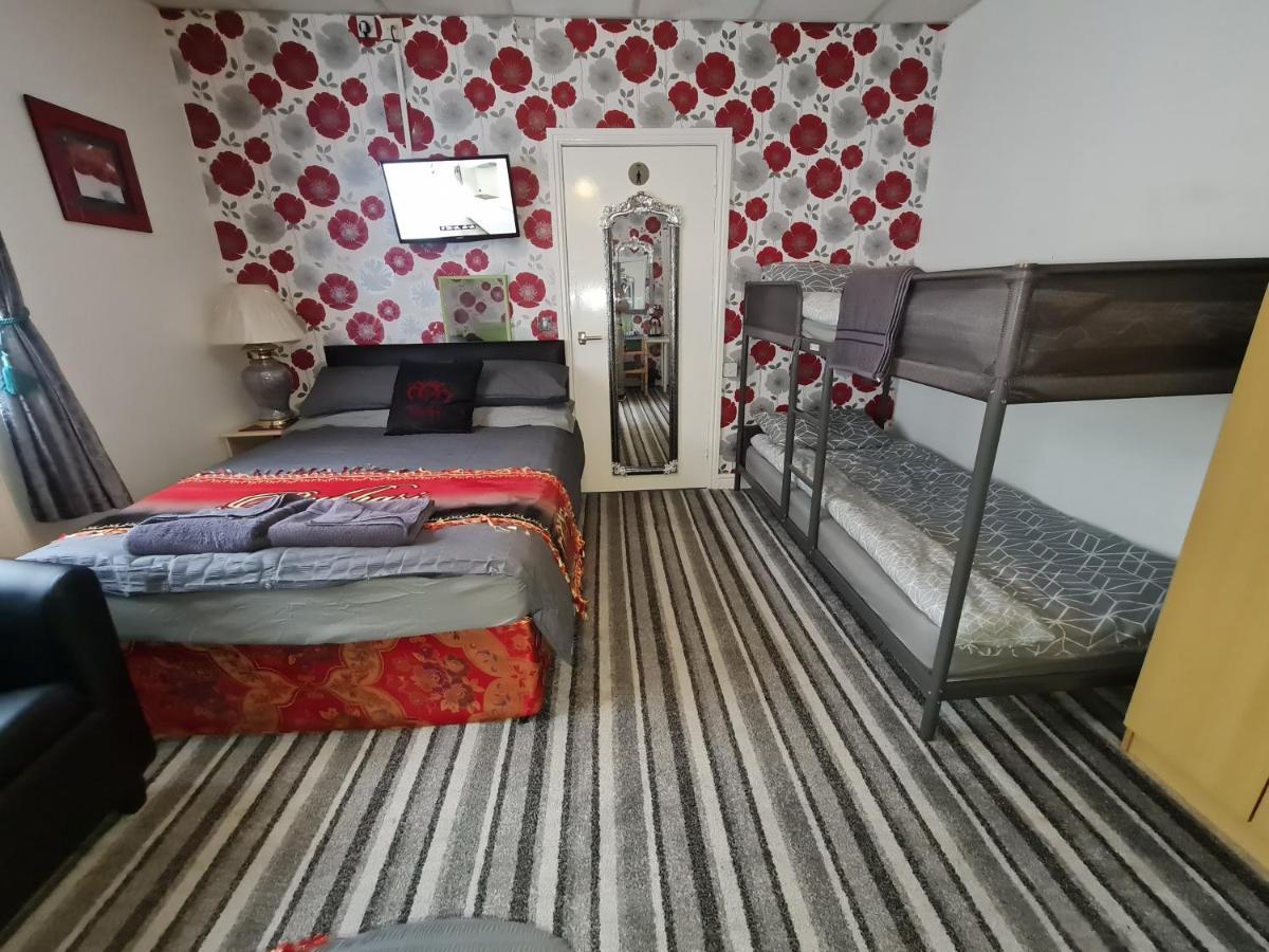 Bukhari Hotel بلاكبول المظهر الخارجي الصورة
